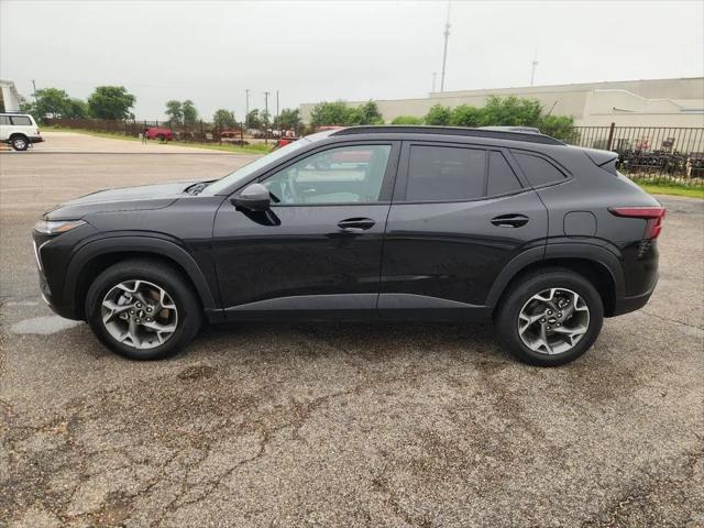 2025 Chevrolet Trax FWD LT