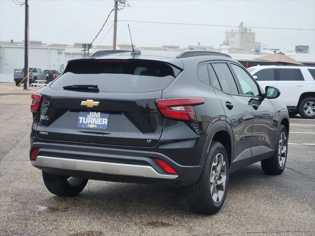 2025 Chevrolet Trax FWD LT
