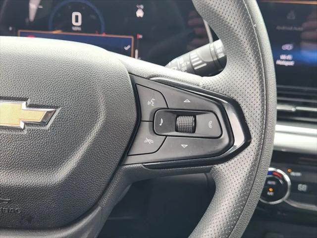 2025 Chevrolet Trax FWD LT