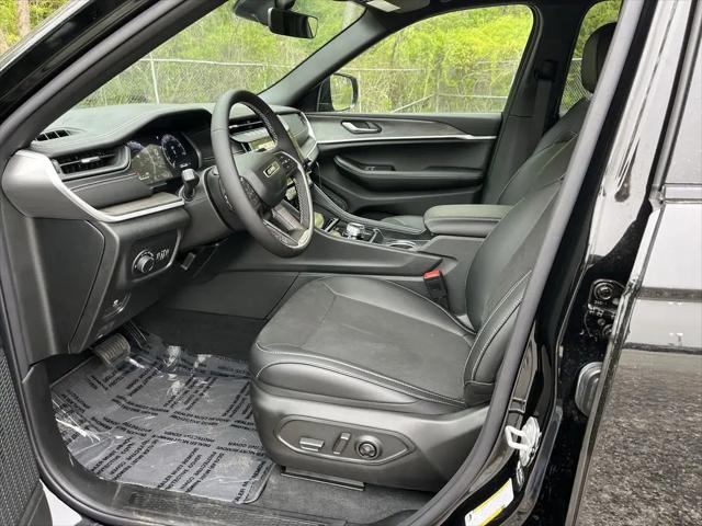 2026 Jeep Grand Cherokee L Altitude 4x4