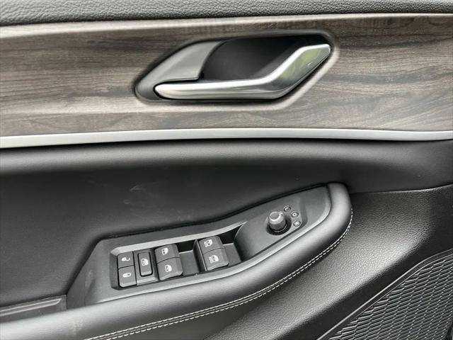 2026 Jeep Grand Cherokee L Altitude 4x4