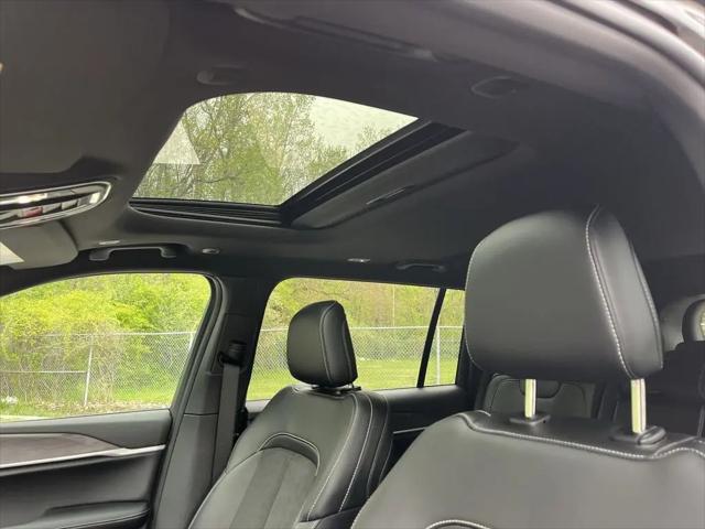 2026 Jeep Grand Cherokee L Altitude 4x4
