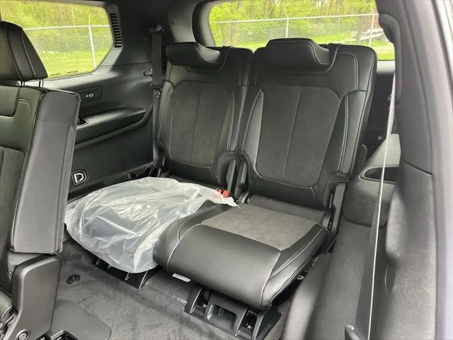 2026 Jeep Grand Cherokee L Altitude 4x4