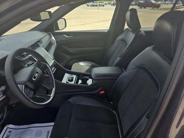 2023 Jeep Grand Cherokee Altitude 4x2