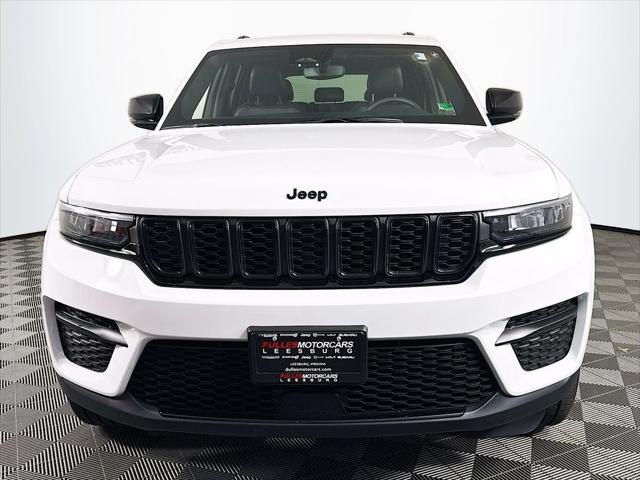 2023 Jeep Grand Cherokee Altitude 4x4