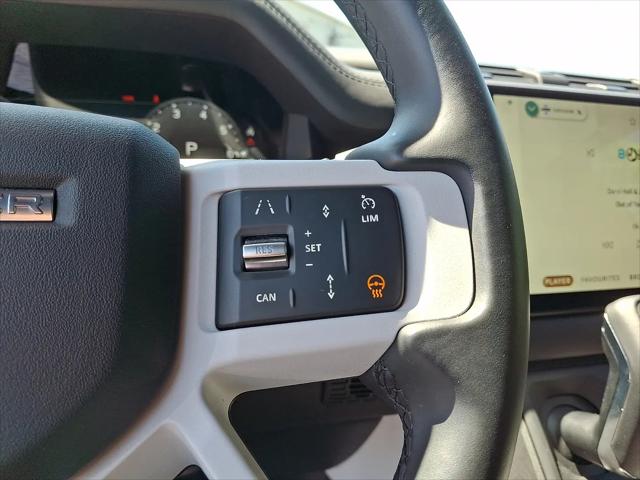 2025 Land Rover Defender 110 P500 X-Dynamic SE
