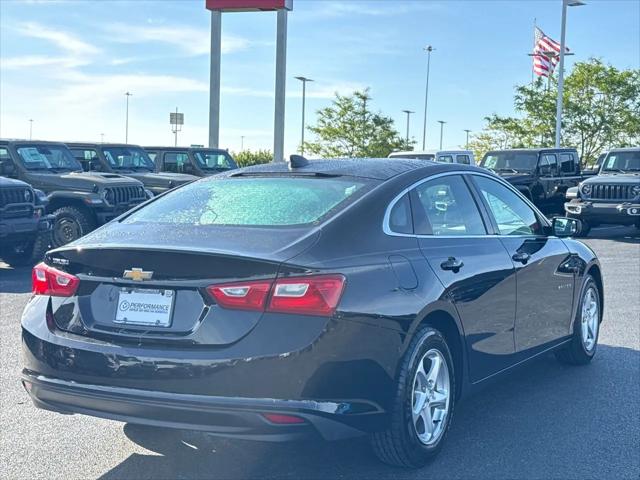 2017 Chevrolet Malibu LS