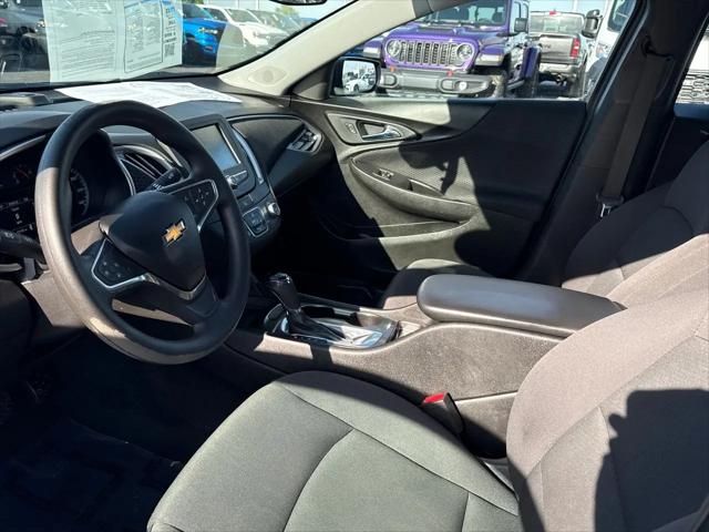2017 Chevrolet Malibu LS