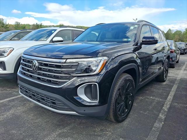 2026 Volkswagen Atlas SE with Technology