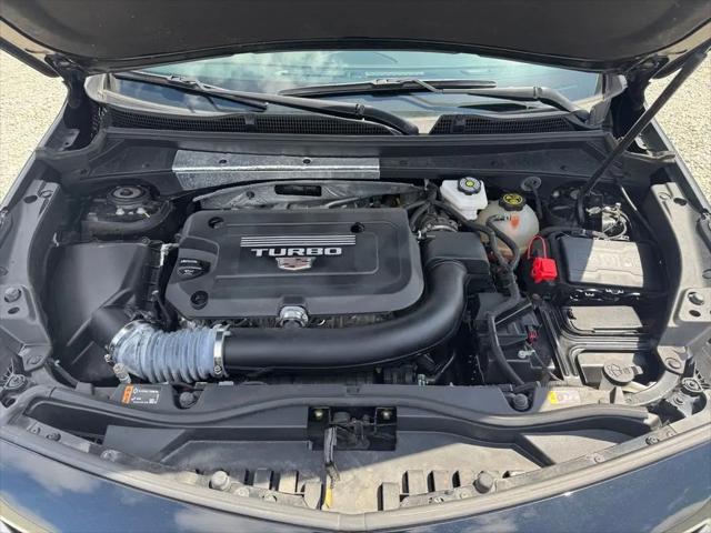 2023 Cadillac XT4 FWD Premium Luxury
