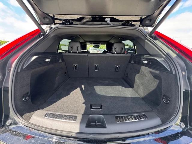 2023 Cadillac XT4 FWD Premium Luxury