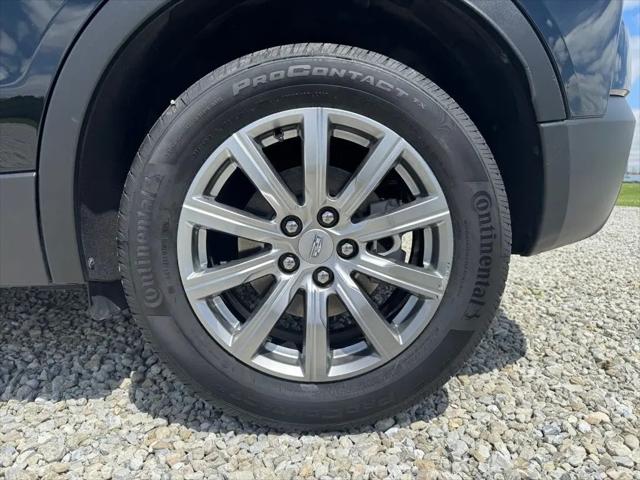 2023 Cadillac XT4 FWD Premium Luxury