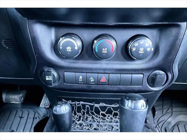 2015 Jeep Wrangler Unlimited Sport