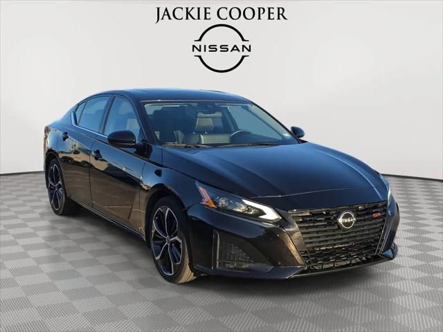 2023 Nissan Altima SR FWD