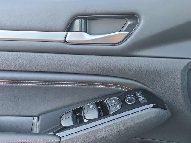 2023 Nissan Altima SR FWD