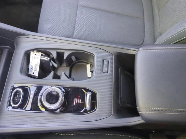 2026 Jeep Cherokee Laredo 4x4