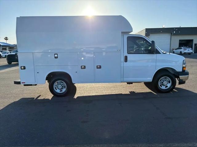 2026 Chevrolet Express Cutaway Work Van