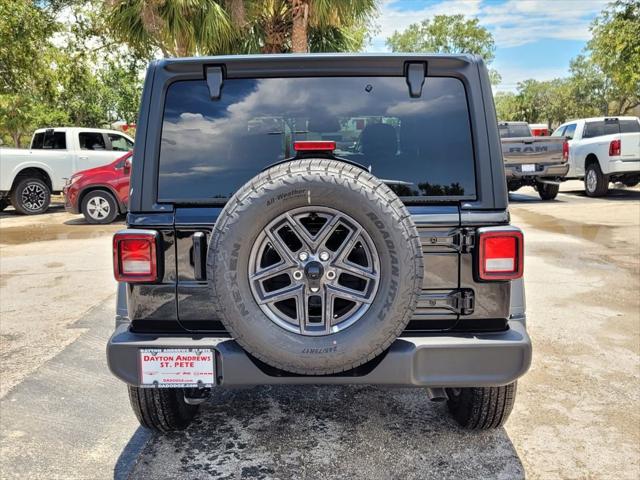 2025 Jeep Wrangler 4-Door Summit 4x4