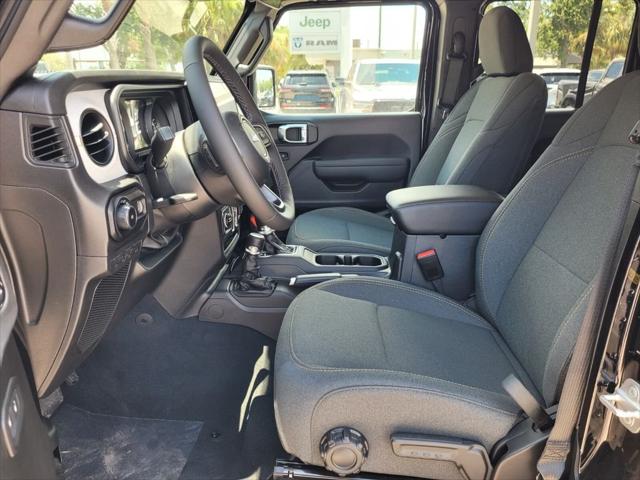 2025 Jeep Wrangler 4-Door Summit 4x4