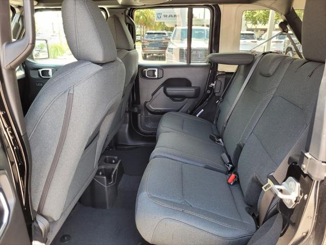 2025 Jeep Wrangler 4-Door Summit 4x4
