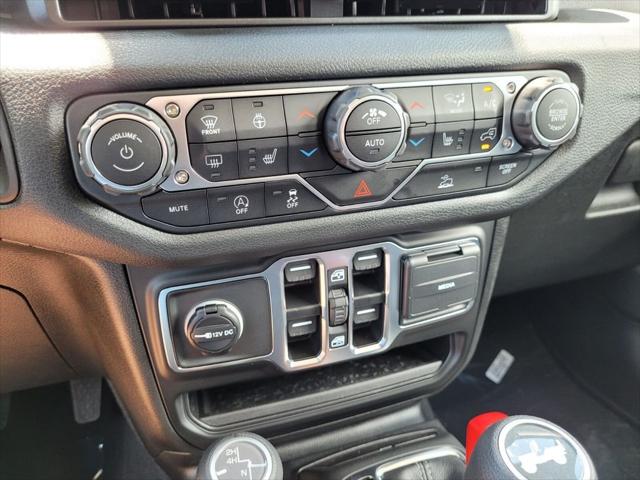 2025 Jeep Wrangler 4-Door Summit 4x4