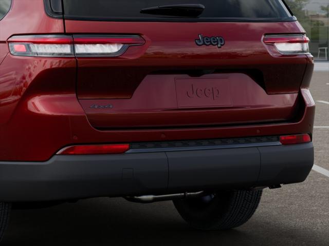 2025 Jeep Grand Cherokee Altitude 4x4