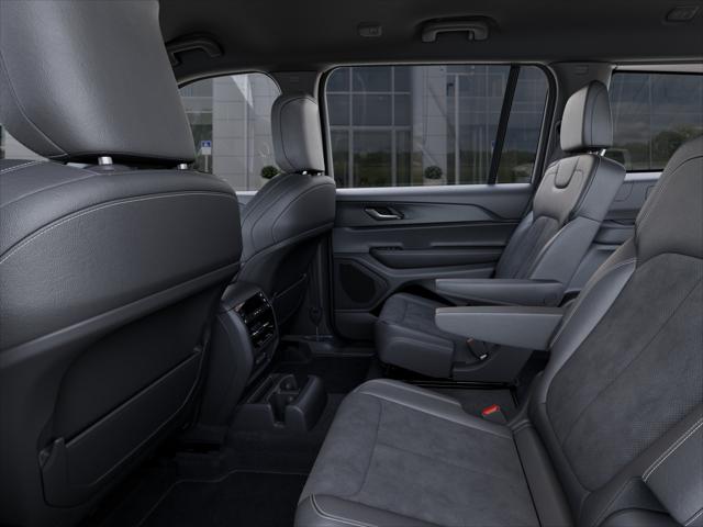 2025 Jeep Grand Cherokee Altitude 4x4