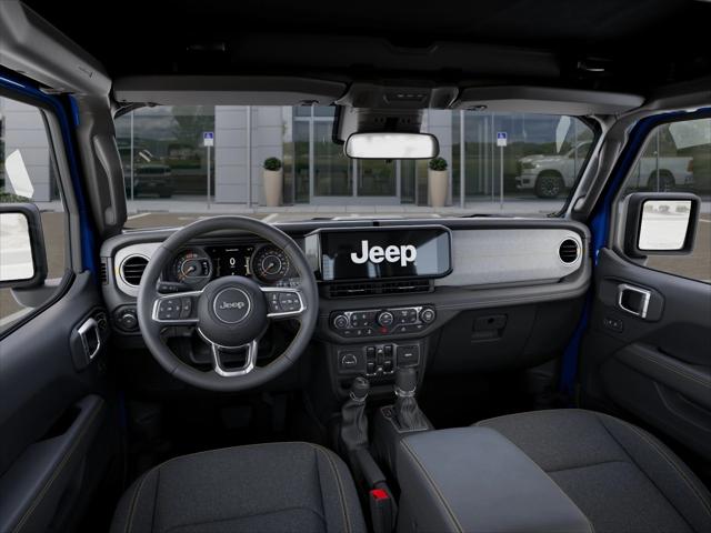 2025 Jeep Wrangler 4-Door Sahara 4x4