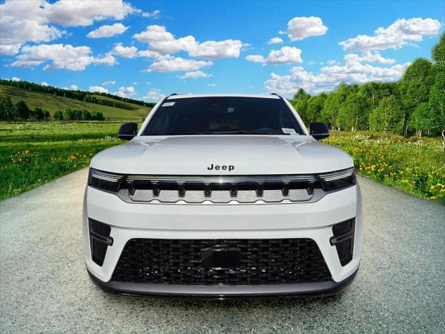 2026 Jeep Grand Wagoneer 4x2