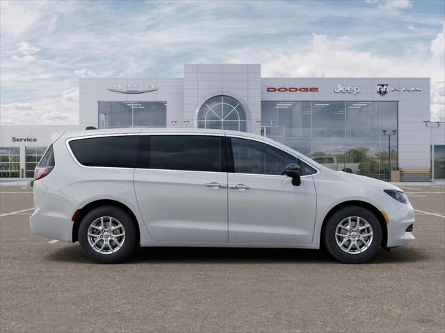 2026 Chrysler Voyager LX