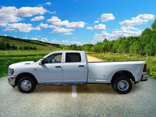 2026 RAM Ram 3500 RAM 3500 TRADESMAN CREW CAB 4X2 8 BOX