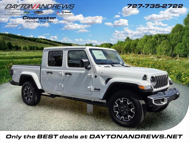 2026 Jeep Gladiator GLADIATOR SAHARA 4X4