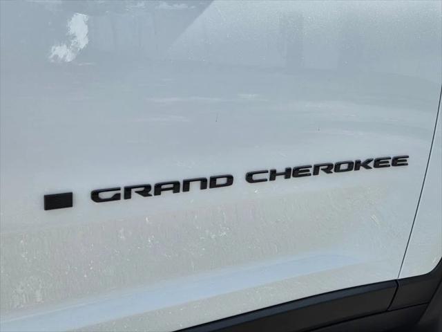 2026 Jeep Grand Cherokee Altitude 4x4