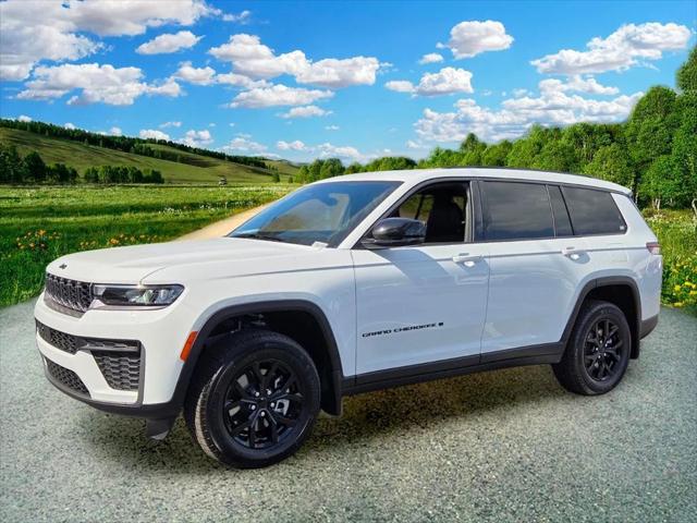 2026 Jeep Grand Cherokee Altitude 4x4