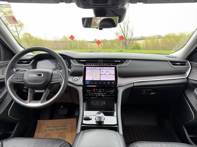 2023 Jeep Grand Cherokee L Limited 4x4