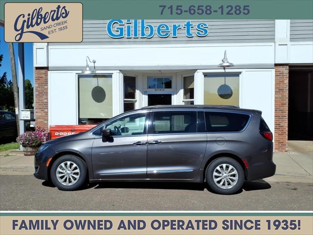 2017 Chrysler Pacifica Touring-L for sale in Sand Creek, WI