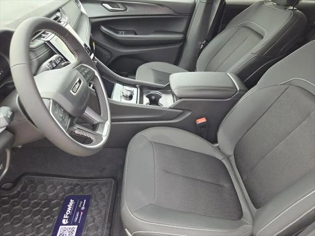 2026 Jeep Grand Cherokee Laredo 4x2