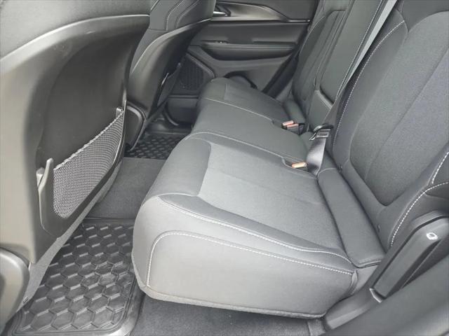 2026 Jeep Grand Cherokee Laredo 4x2