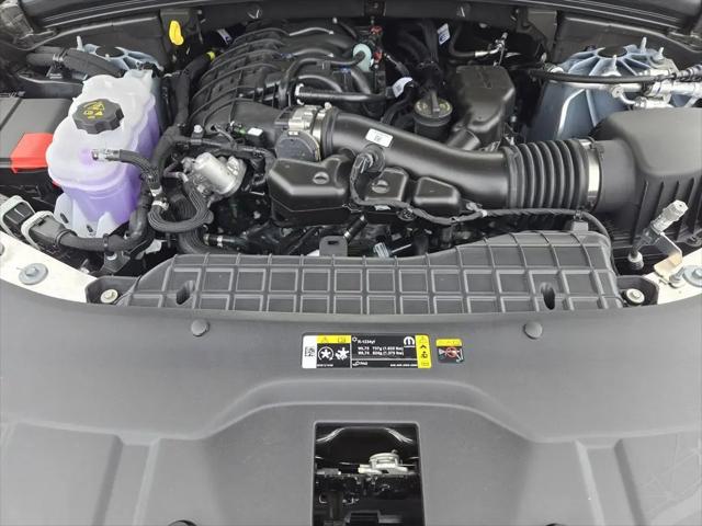 2026 Jeep Grand Cherokee Laredo 4x2