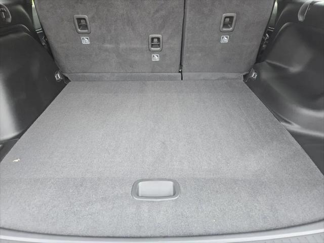 2026 Jeep Grand Cherokee Laredo 4x2