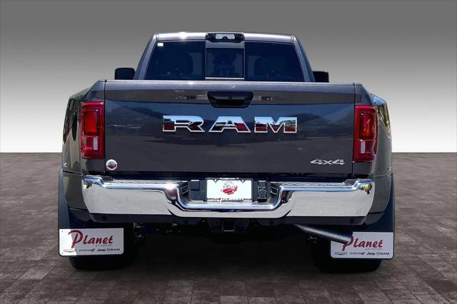 2026 Ram 3500 Tradesman Crew Cab 4x4 8' Box