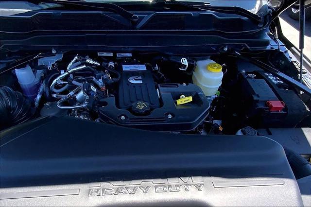 2026 Ram 3500 Tradesman Crew Cab 4x4 8' Box