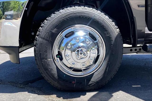 2026 Ram 3500 Tradesman Crew Cab 4x4 8' Box