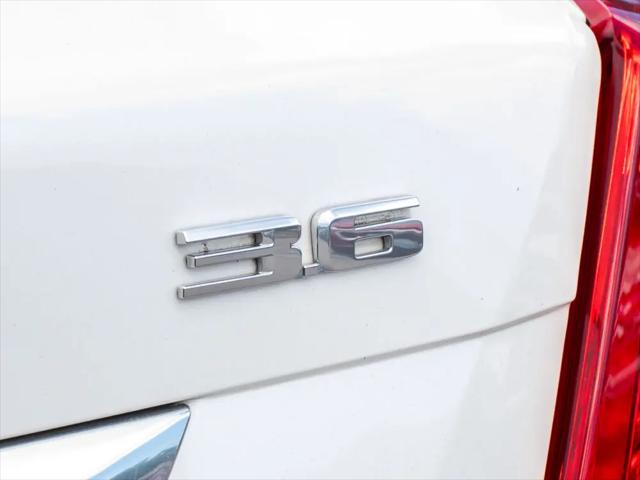 2017 Cadillac XT5 Standard