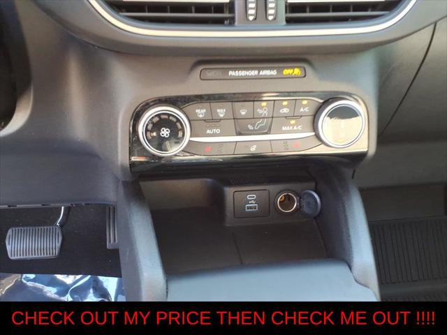 2022 Ford Escape SE