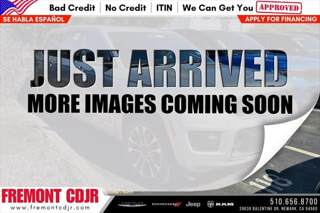 2023 Jeep Grand Cherokee L Overland 4x2 for sale in Newark, CA
