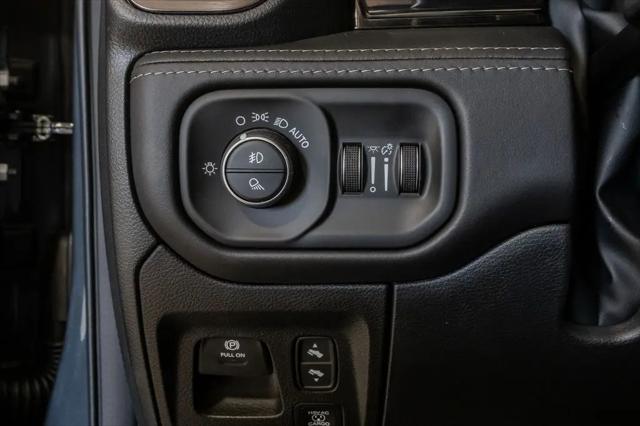 2026 Ram 1500 Limited Crew Cab 4x4 57 Box