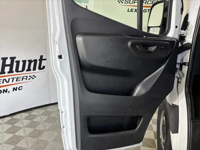 2024 Mercedes-Benz Sprinter 2500 Standard Roof 4-Cyl Diesel