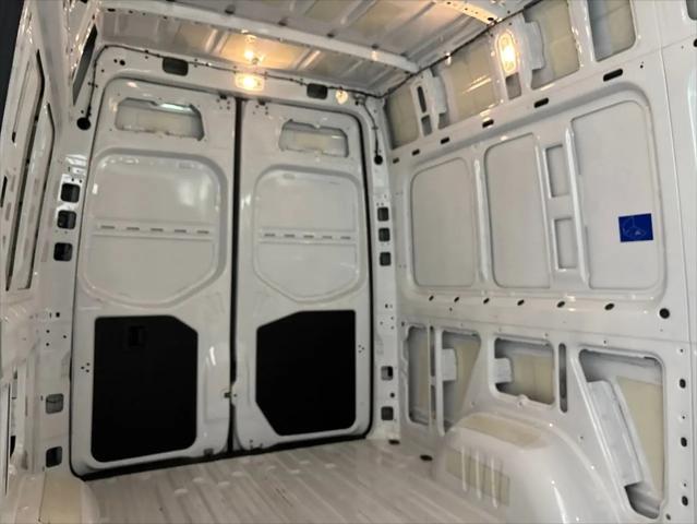 2024 Mercedes-Benz Sprinter 2500 Standard Roof 4-Cyl Diesel