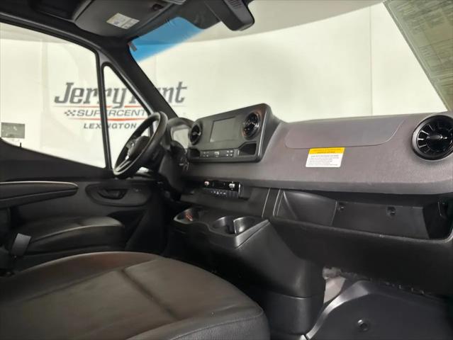 2024 Mercedes-Benz Sprinter 2500 Standard Roof 4-Cyl Diesel